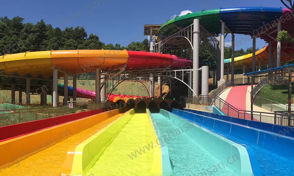 湖南長沙樂水魔方水世界峰回路轉滑道