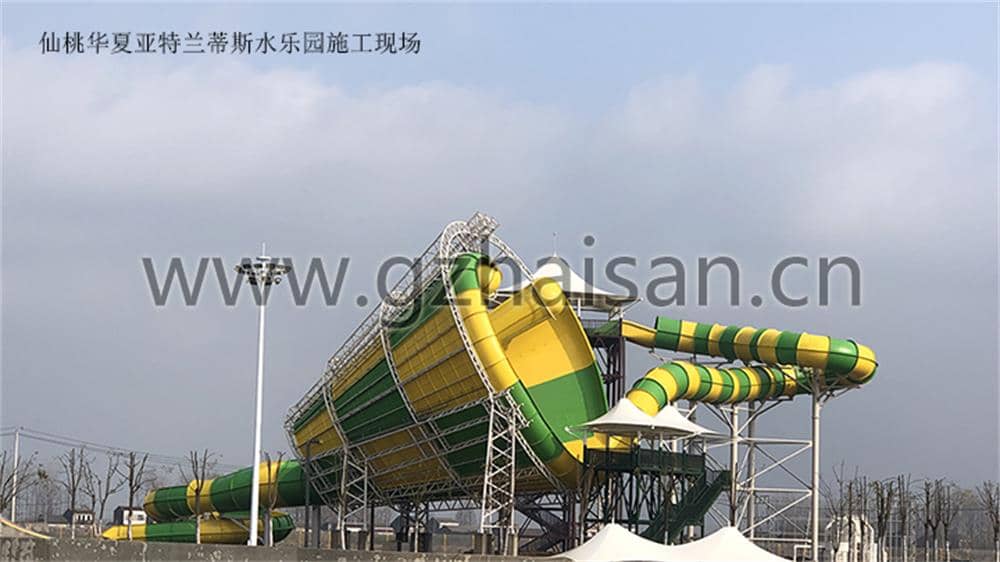 仙桃華夏亞特蘭蒂斯水樂園施工現(xiàn)場