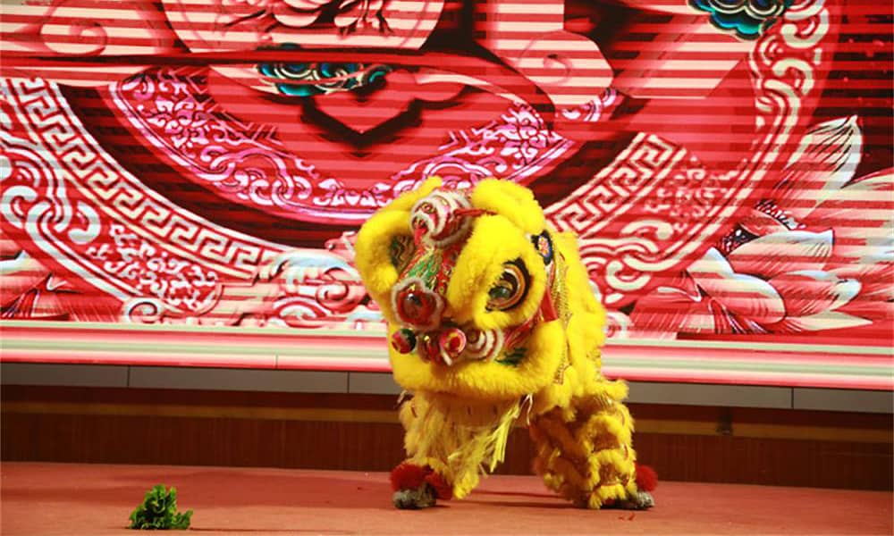 開幕節(jié)目——醒獅賀歲